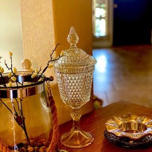 Vintage glass apothecary jar candy dish w/ lid